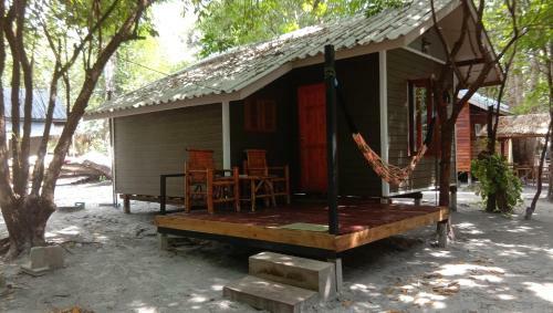 Hotel Lazy Hut