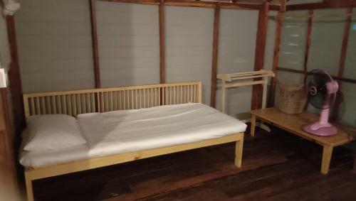 Hotel Lazy Hut