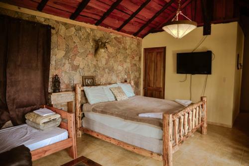 Hotel Rancho Tierra Alta