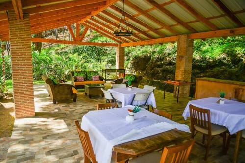 Hotel Rancho Tierra Alta