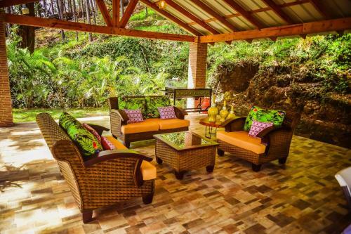 Hotel Rancho Tierra Alta