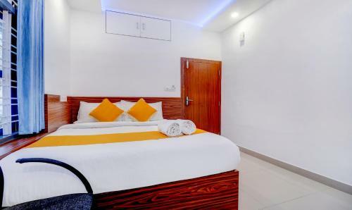 Hostal Adathara Auditorium Ap Residency