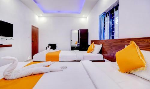 Hostal Adathara Auditorium Ap Residency