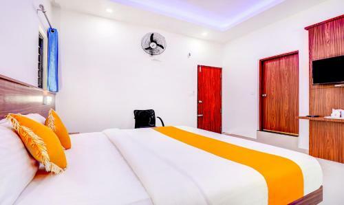 Hostal Adathara Auditorium Ap Residency