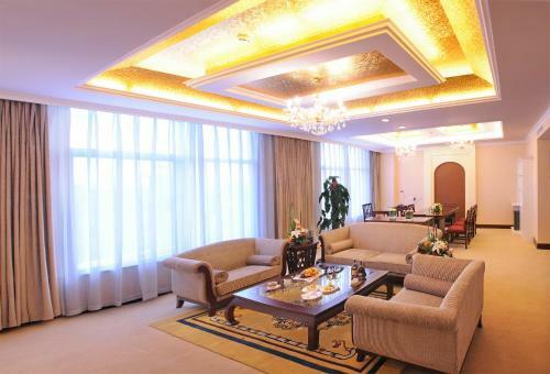 Xinjiang Tianyuan Hotel