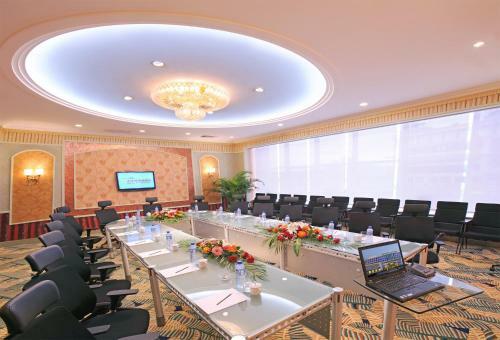 Xinjiang Tianyuan Hotel