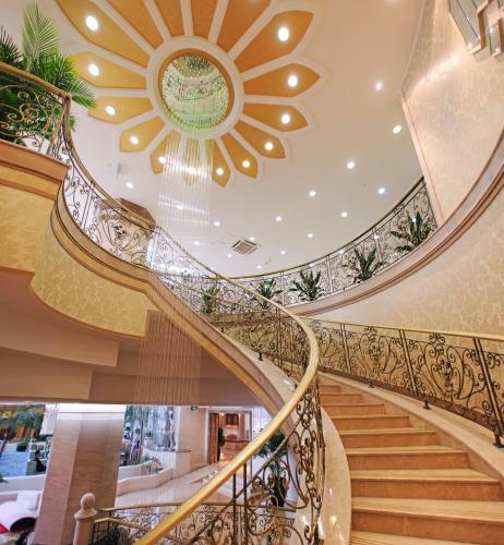 Xinjiang Tianyuan Hotel