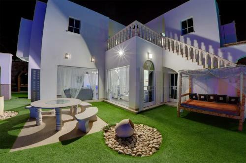 Hotel Custo Dive Resort