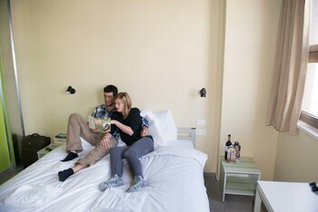 Abraham Hostel Tel Aviv