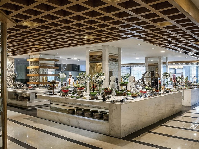 Hotel Sofitel Jeddah Corniche