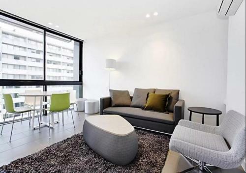 Corporate Keys - Elm Apartments