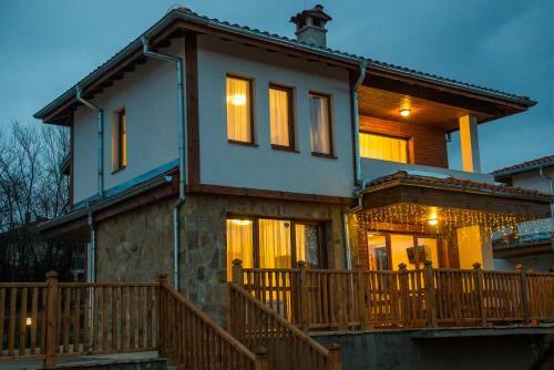 Hotel Sinjirite Complex