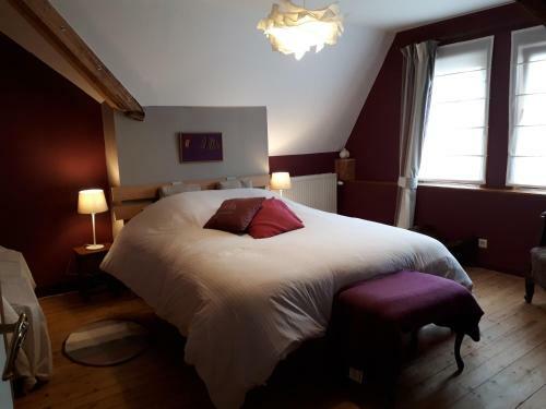 Hostal La Maison Brod�e