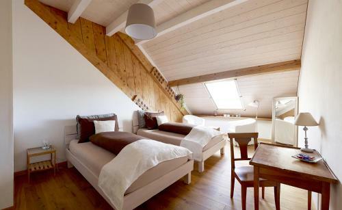 Hostal La Commanderie