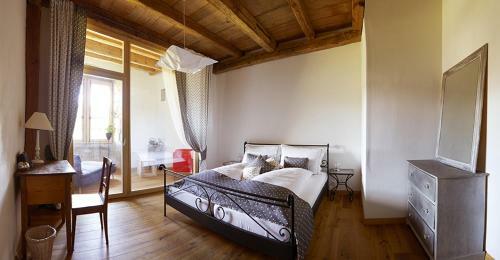 Hostal La Commanderie