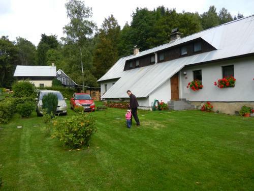 Hostal Guest House U Lakomce