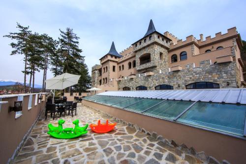 Valentina Castle Hotel & Spa