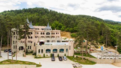 Valentina Castle Hotel & Spa
