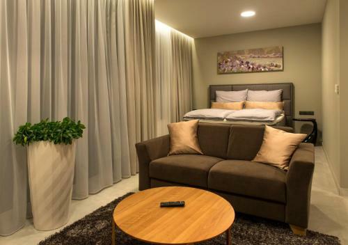 Mg Restaurace/luxury Apartments