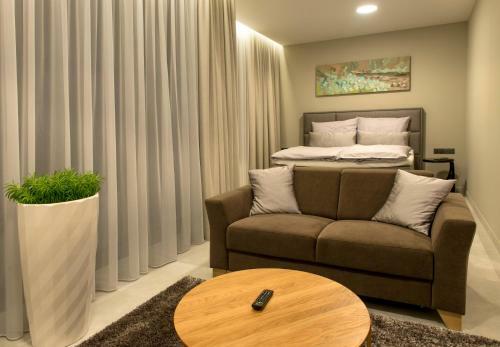 Mg Restaurace/luxury Apartments