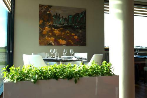 Mg Restaurace/luxury Apartments