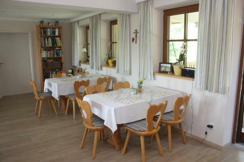 Hostal Rottaler Bienenhof