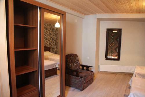 Hostal Guesthouse David Zhorzholiani