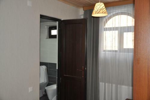 Hostal Guesthouse David Zhorzholiani