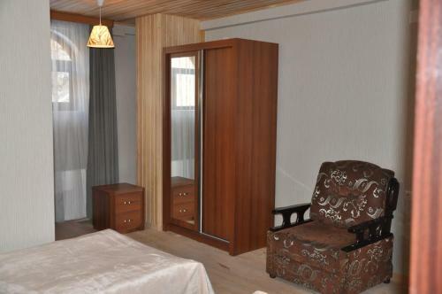 Hostal Guesthouse David Zhorzholiani
