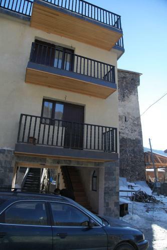 Hostal Guesthouse David Zhorzholiani