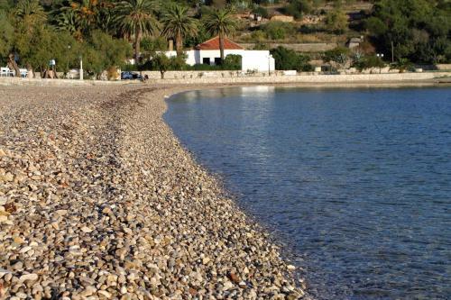 Seaside Holiday House Cove Rogacic Bay - Rogacic (vis) - 8886