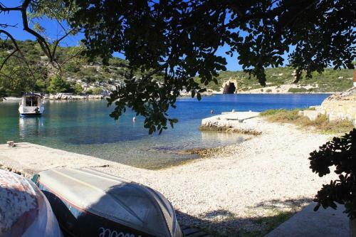 Holiday Home Uvala Rogacic 8887