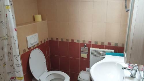 Hostal Szab� Pince Vend�gh�z