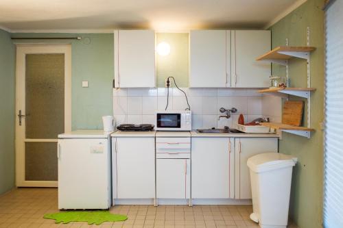 Apartman K�zvetlen V�zparton