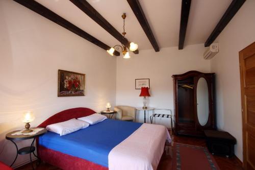 Three-bedroom Holiday Home In Bribir I