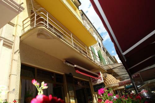 Apartments Color