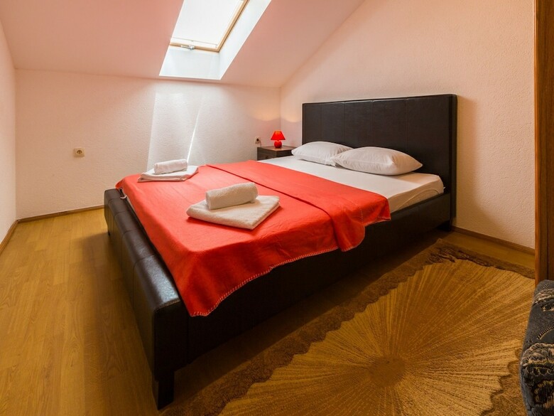 Apartments Mirela