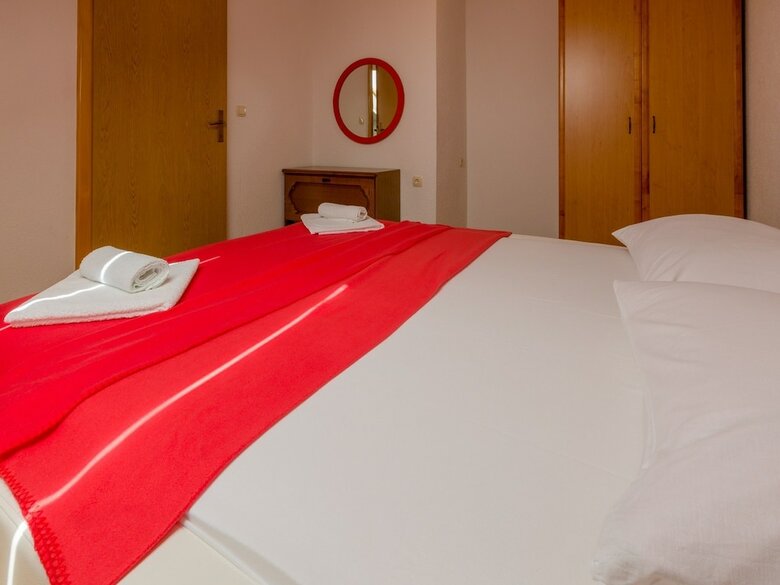 Apartments Mirela
