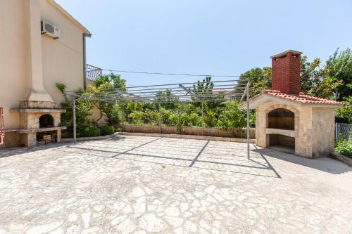 Apartments Mirko 3450