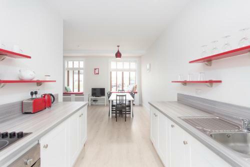 Garryvoe Beach Homes