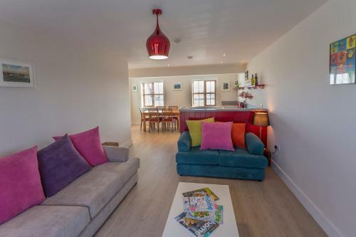 Garryvoe Beach Homes