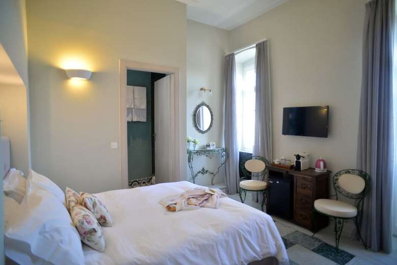 Bed & Breakfast 1901 Hermoupolis Maison