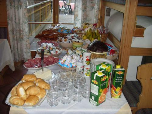 Hotel Albergo Garni' Laura