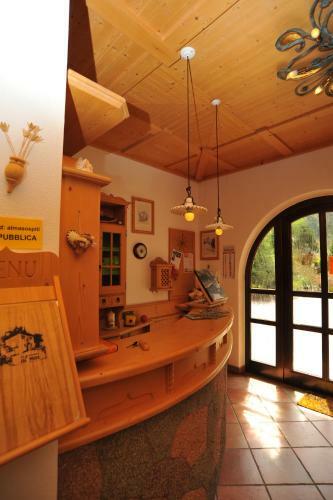 Hotel Albergo Garni' Laura
