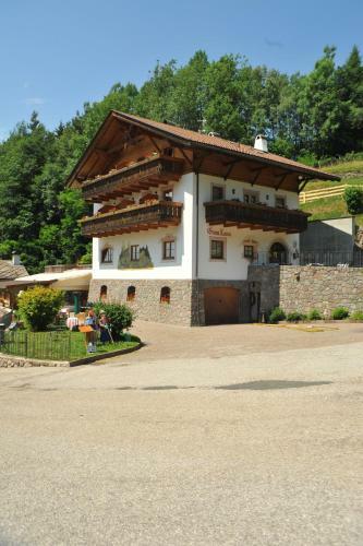 Hotel Albergo Garni' Laura