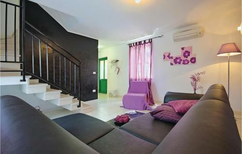 Holiday Home Zuzici VI