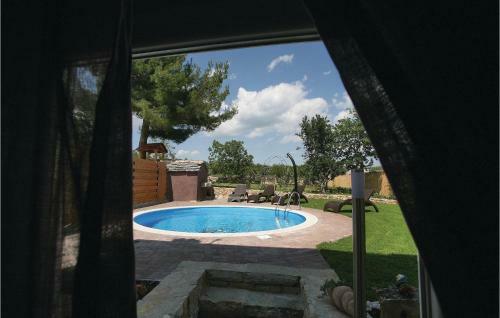 Holiday Home Zuzici VI