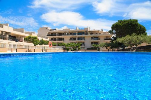 Las Dunas Apartments