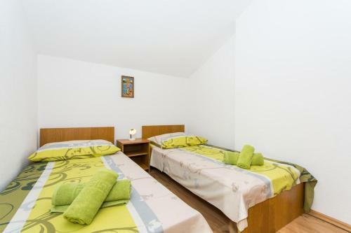 Apartment Slatine 1126c