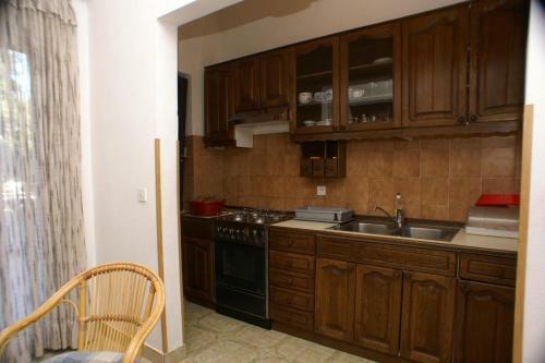 Apartment Slatine 1099a